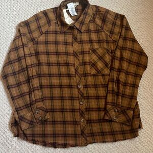 Hem & Thread Womens Flannel Shirt.